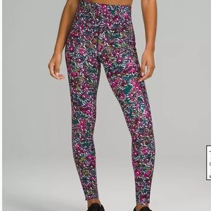 Lululemon leggings base pase